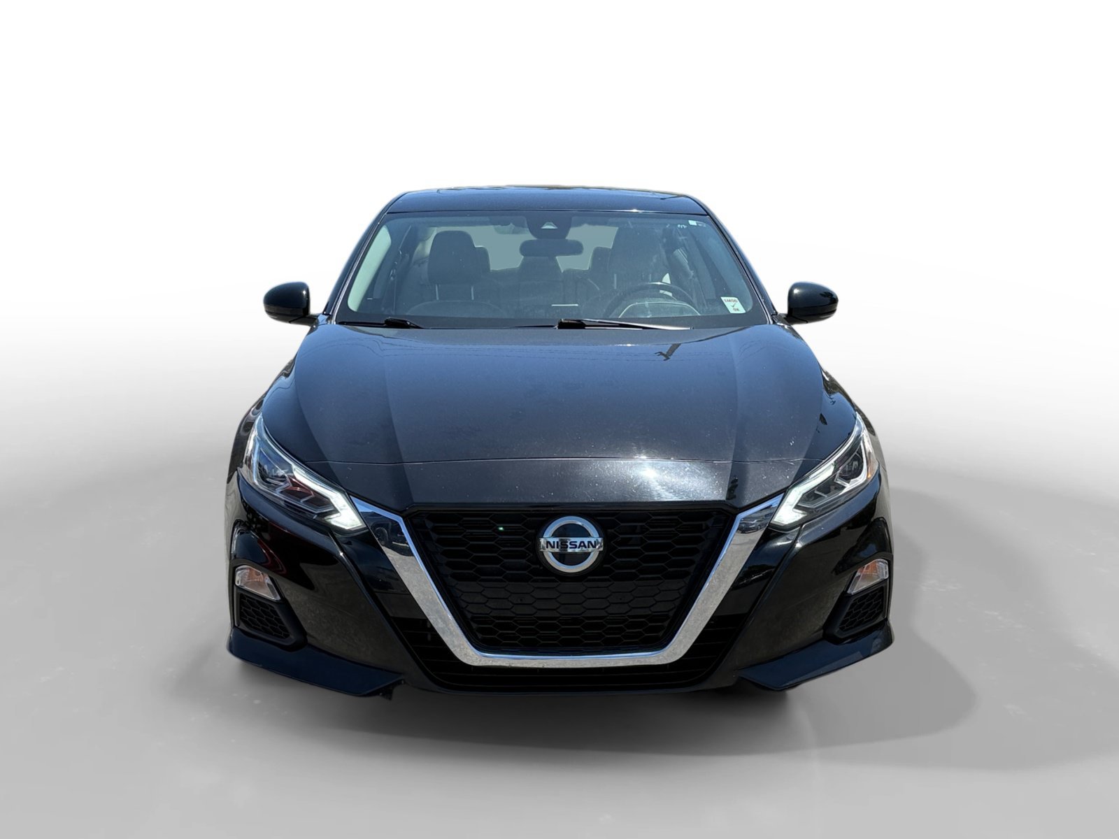 Used 2021 Super Black Clearcoat NISSAN 2.5 SV image 8