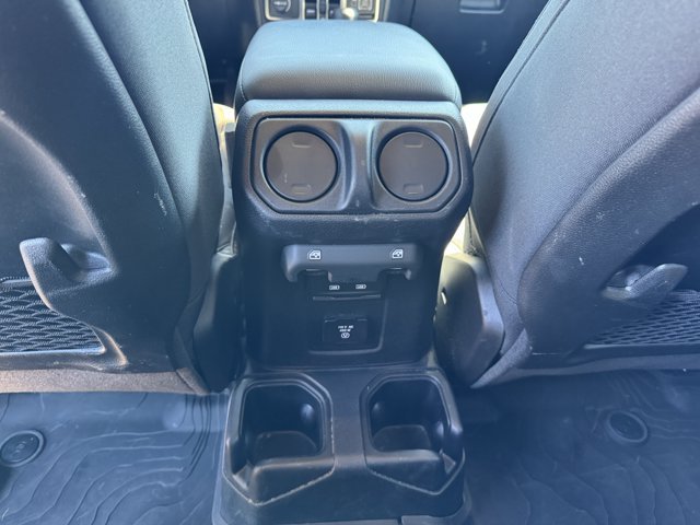 Used 2025 Bright White Clearcoat Jeep Mojave image 18