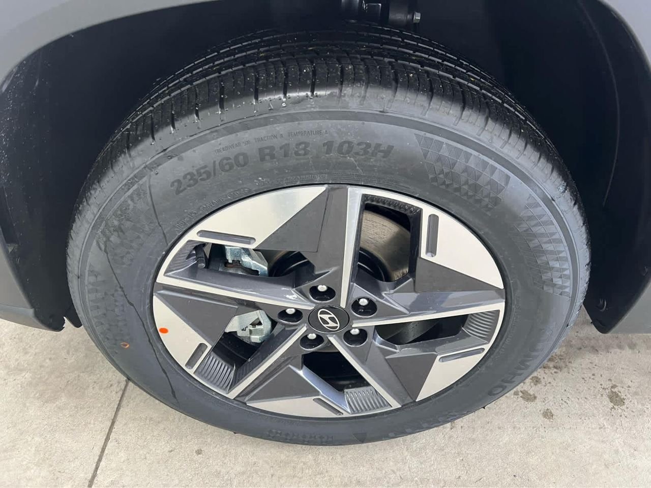 New 2026 Ecotronic Gray Hyundai SEL Premium AWD image 7