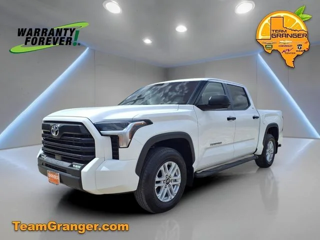 Used 2025 White Toyota SR5 image 3