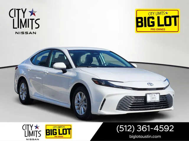 2025 Toyota Camry LE