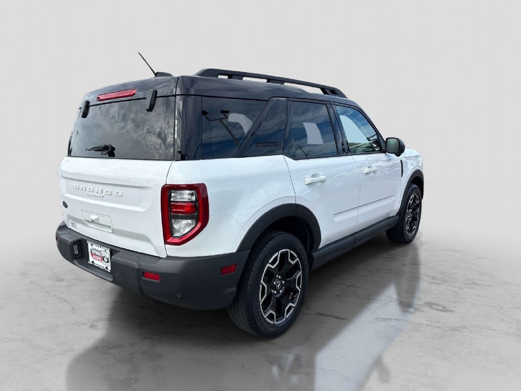 Used 2025 White Ford Outer Banks image 5