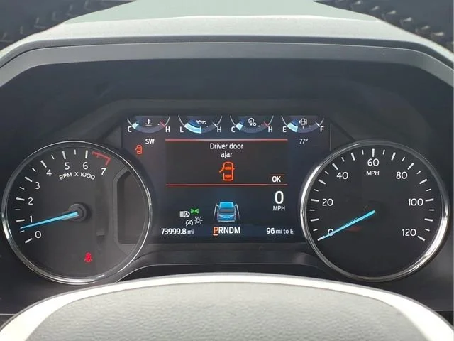 Used 2024  Ford XLT image 11