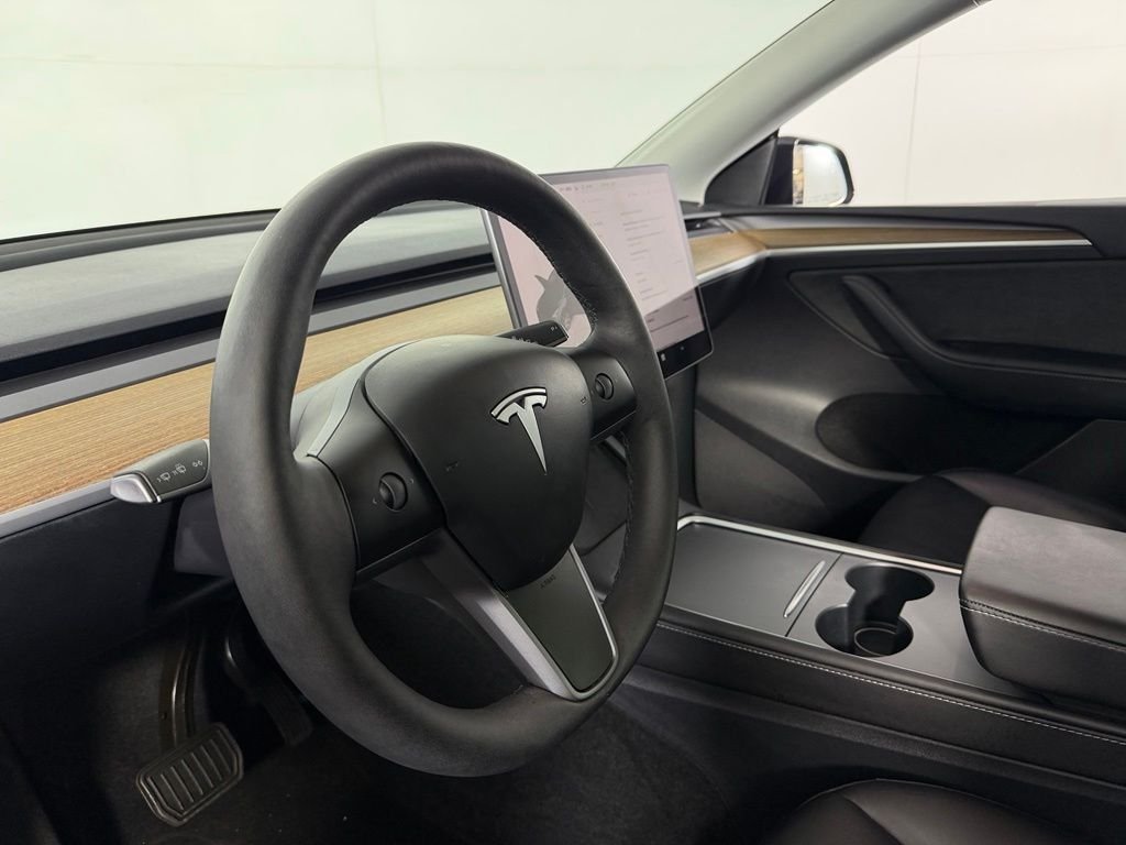 Used 2024 White Tesla Long Range image 20