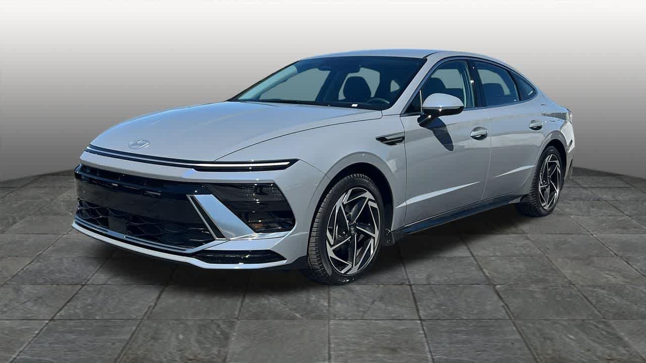 2026 Hyundai Sonata SEL AWD's photo