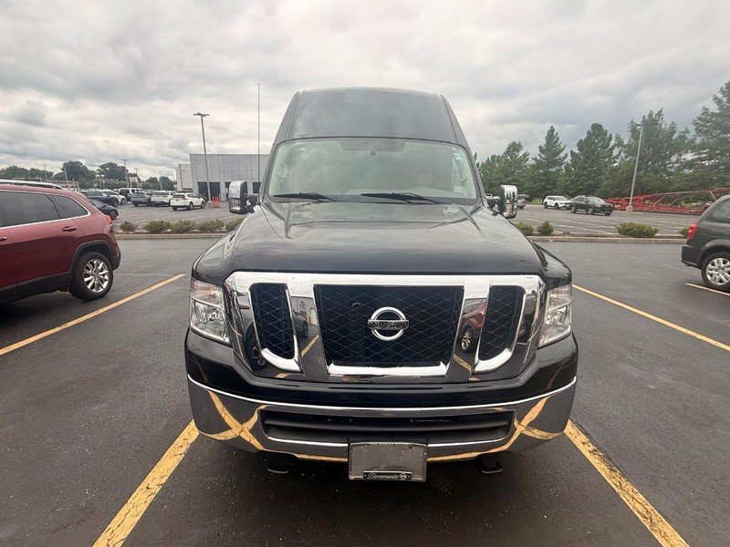 Used 2019 Super Black Nissan 3500 SL RWD image 2