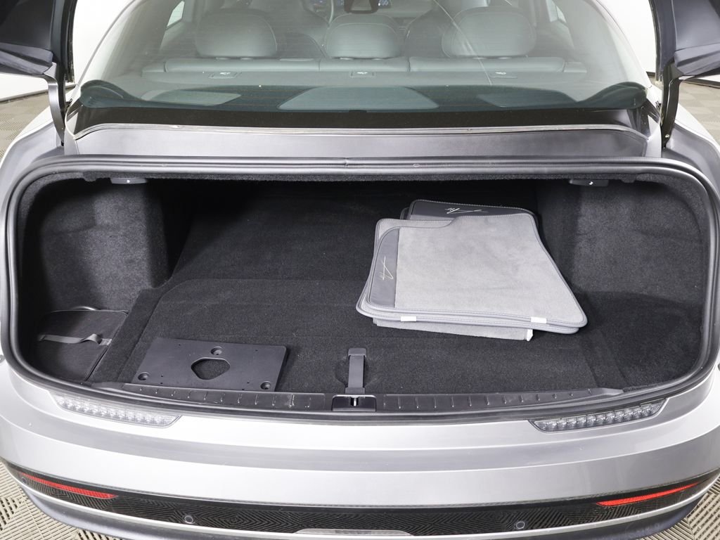 2024 Lucid Air Touring - Photo 16