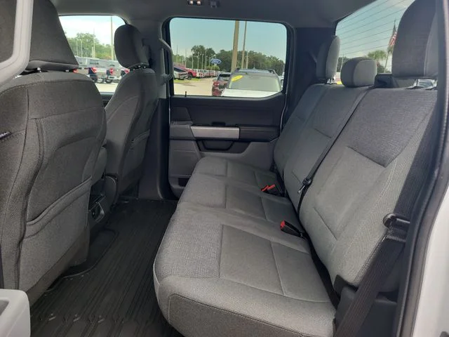 Used 2025 White Ford XLT image 13