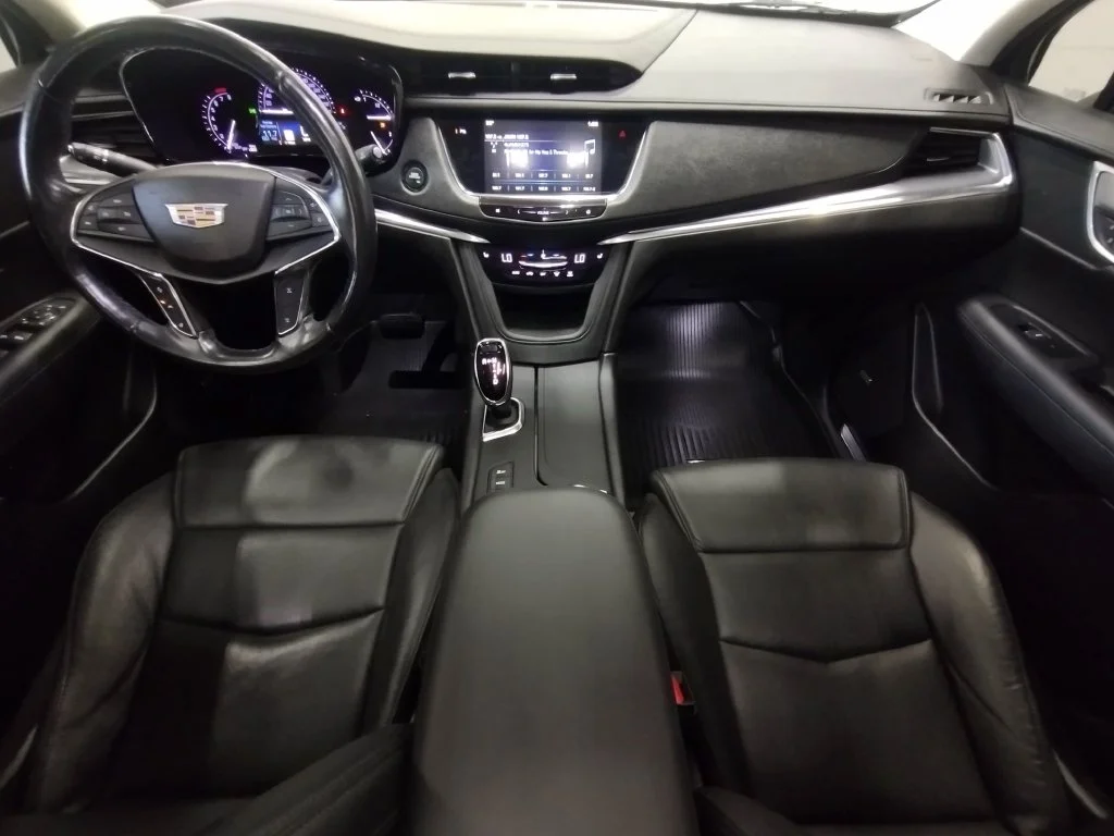 Used 2019 Black Cadillac Luxury image 23