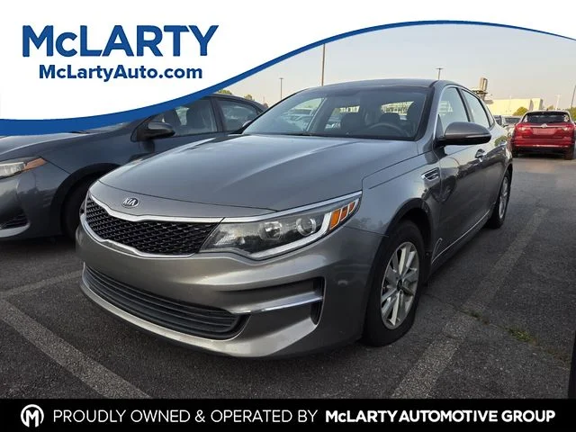 Used 2018 Silver Kia LX image 1