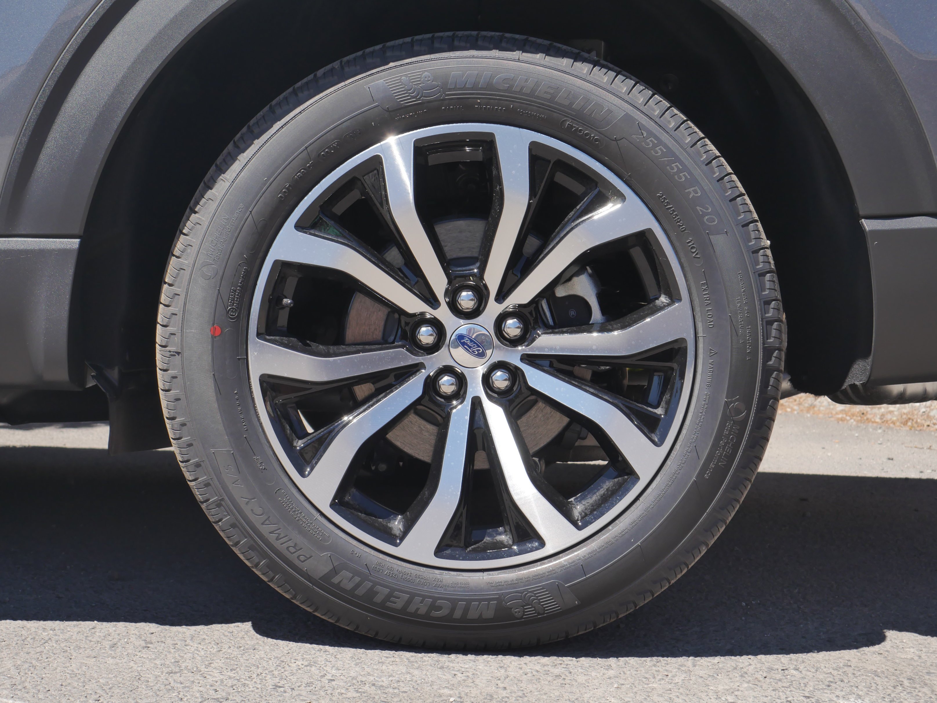 New 2026 Carbonized Gray Metallic Ford ST-Line image 20