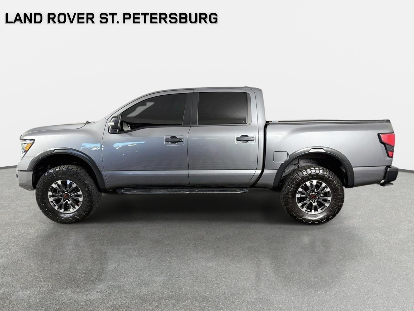 Used 2024 Gun Metallic Nissan PRO-4X image 8