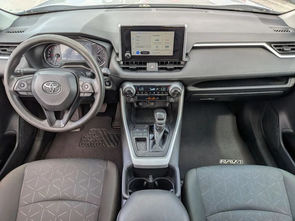 Used 2024 Silver Toyota XLE image 19