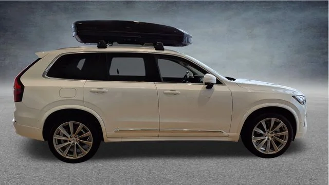 New 2026 Crystal White Volvo Plus image 7