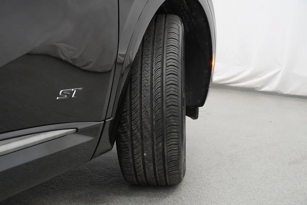 2025 Buick Envision Sport Touring - Photo 19