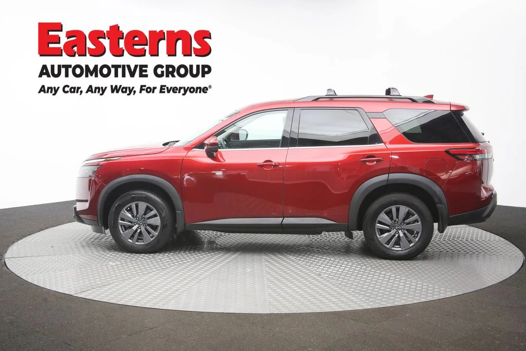 Used 2024 Red Nissan SV image 62