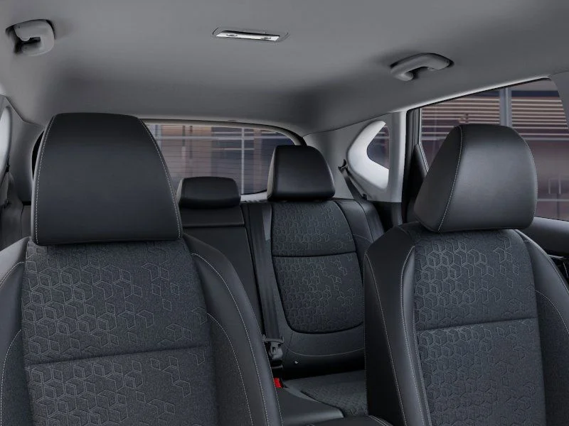 2025 Kia Seltos S - Photo 28