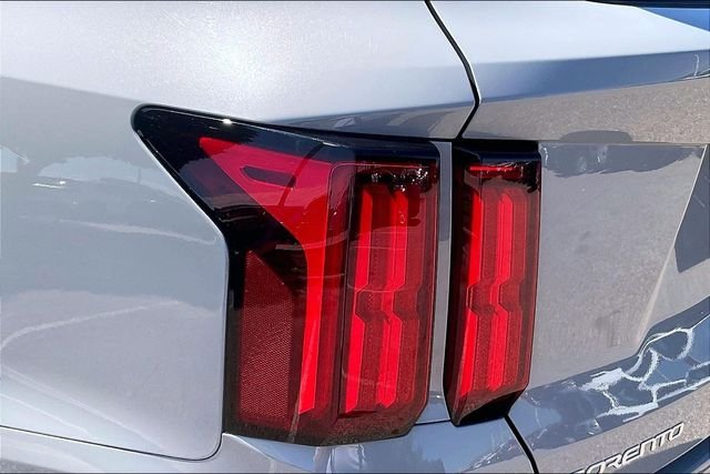 Used 2023 Gray Kia SX image 28