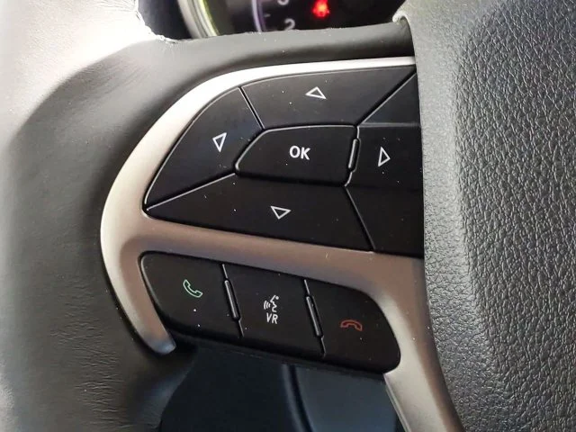 Used 2018 White Jeep Laredo E image 18
