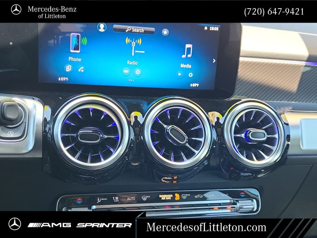 2026 Mercedes-Benz GLB AMG GLB 35 - Photo 16