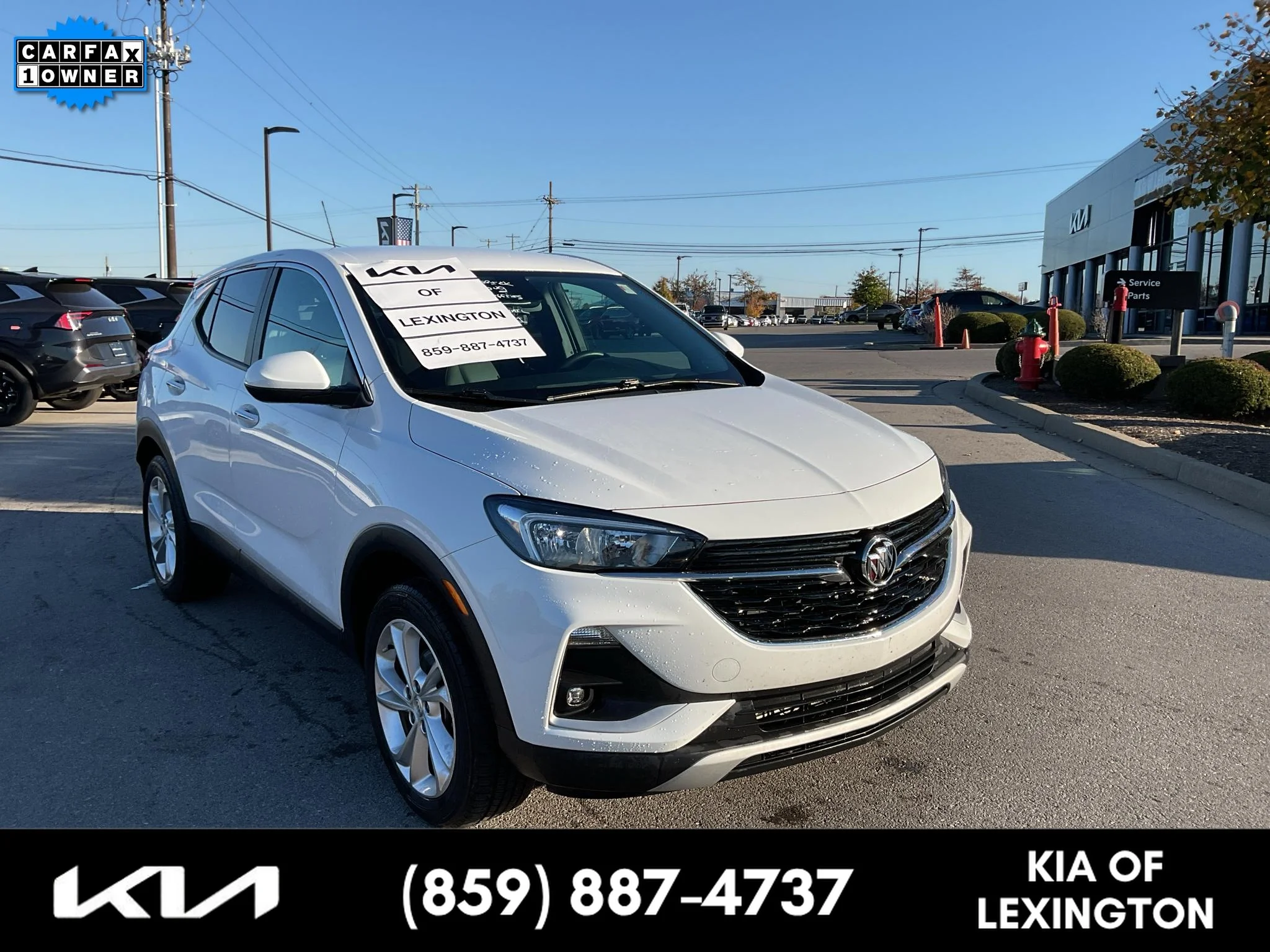 Used 2023 Summit White Buick Preferred image 1