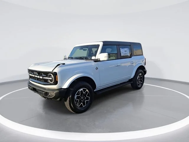 Used 2024 White Ford Outer Banks image 3
