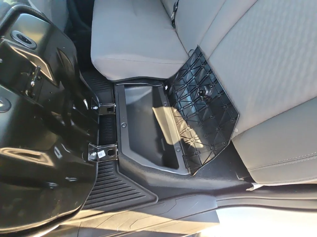Used 2021 White Toyota SR image 35