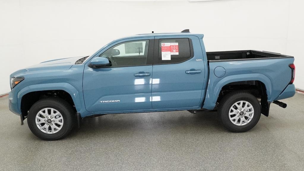 New 2026 Heritage Blue Toyota SR5 image 15