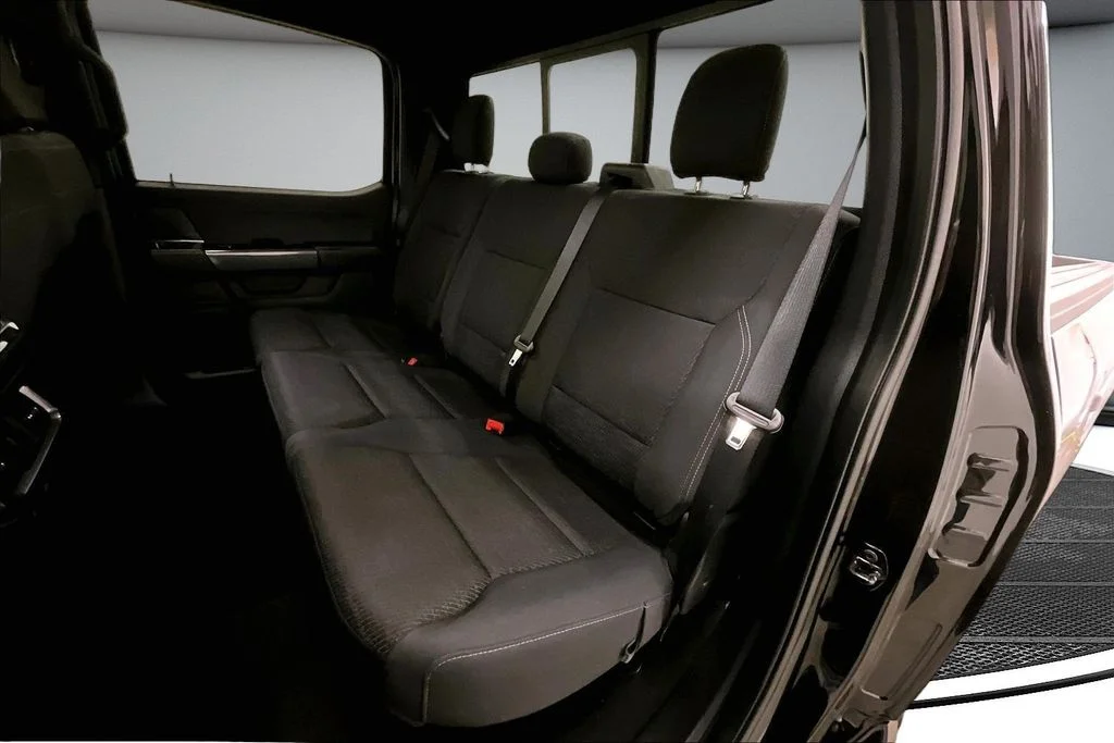 Used 2022 Black Ford XLT image 23