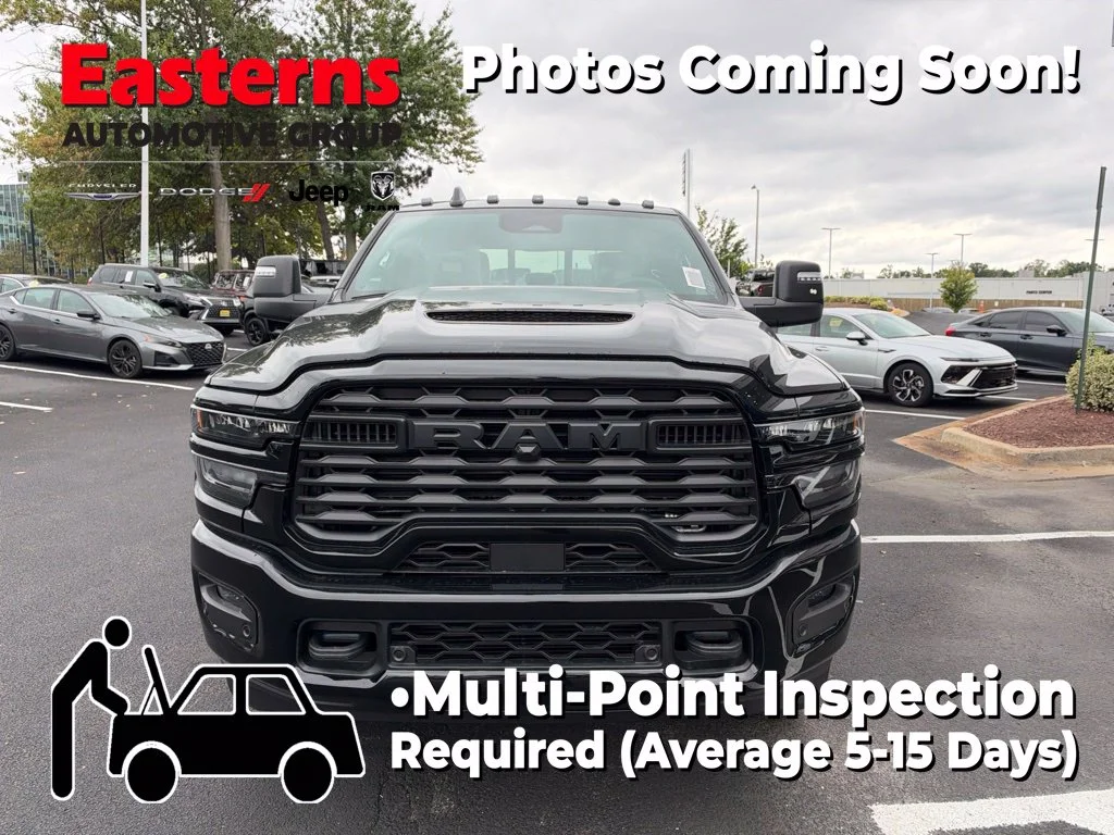New 2026 Diamond Black Crystal Pearl-Coat Exterior Paint RAM Tradesman image 2