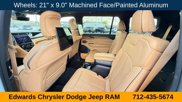Used 2025 White Jeep Summit image 34
