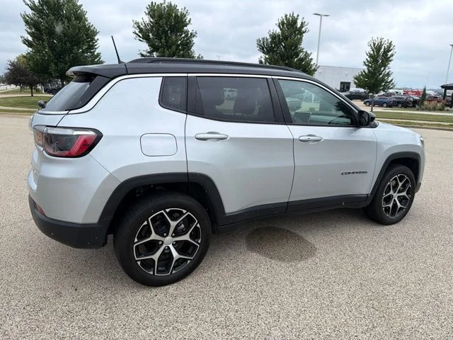 Used 2024 Silver Jeep Limited image 3