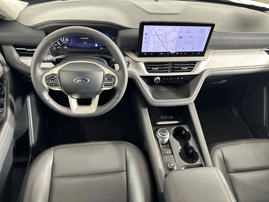 2025 Ford Explorer Active - Photo 13
