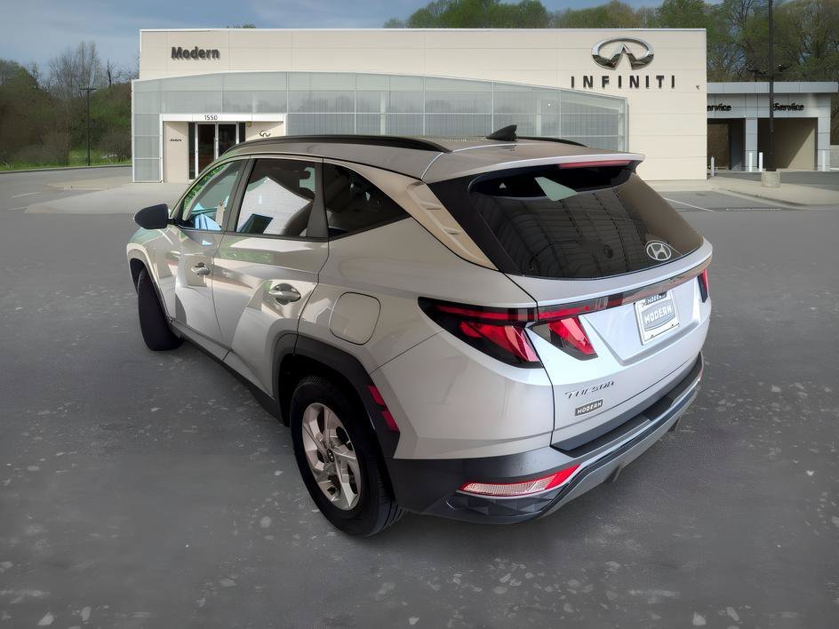 Used 2024 Shimmering Silver Hyundai SEL image 5