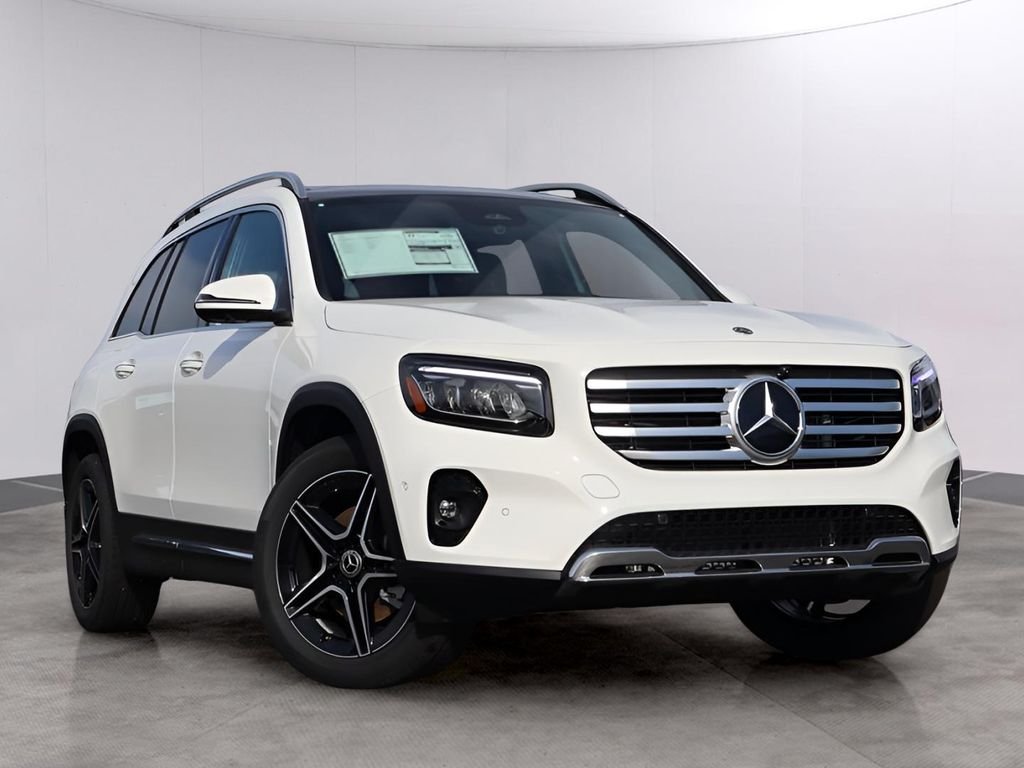 Certified Used 2026 Polar White Mercedes-Benz GLB 250 image 1