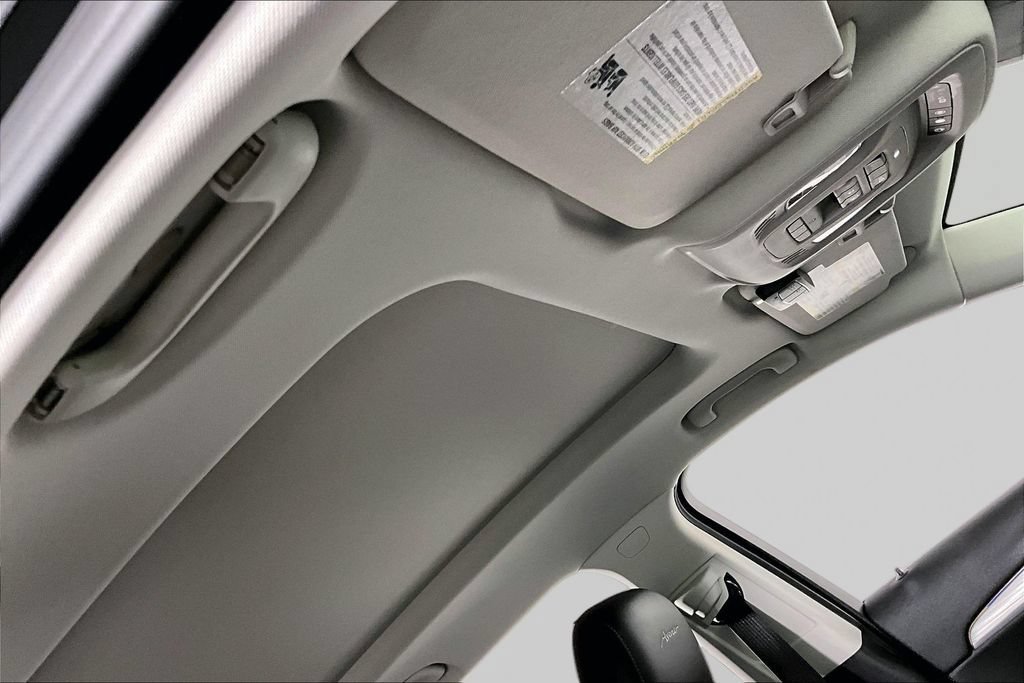 Certified Used 2024 Ebony Twilight Metallic Buick Avenir image 26
