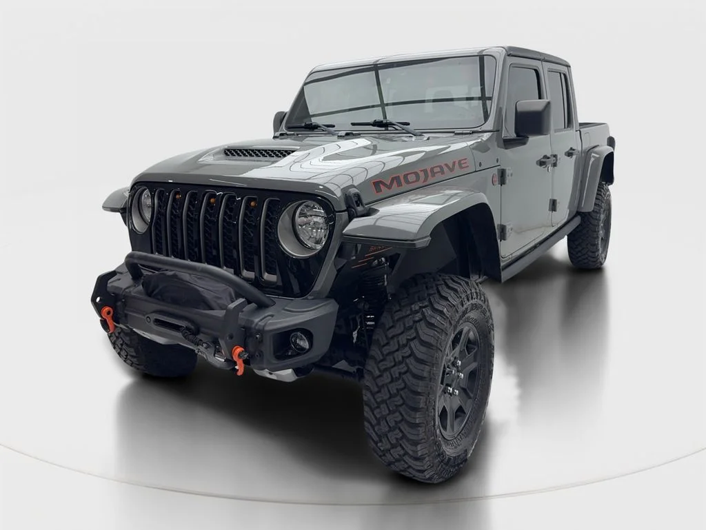Used 2021 Gray Jeep Mojave image 4