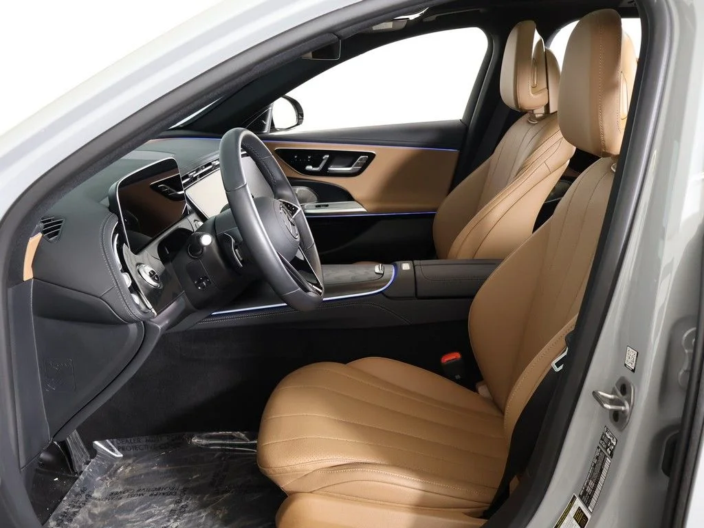 Used 2025 Alpine Grey Mercedes-Benz E 450 image 33