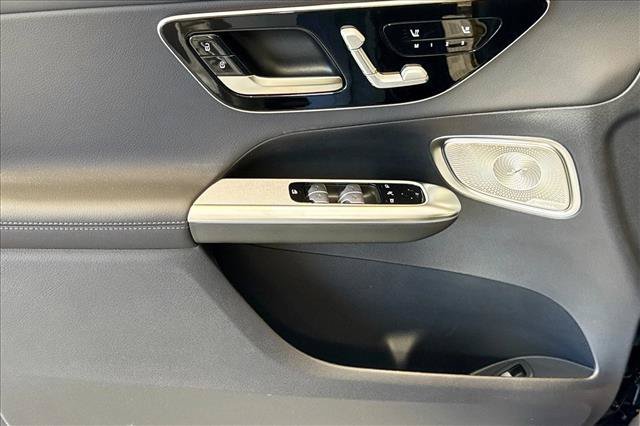 New 2026 Black Mercedes-Benz GLC 300 image 45
