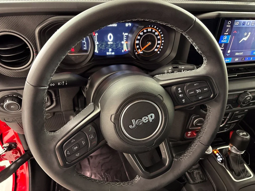 Used 2026 Red Jeep Rubicon image 33