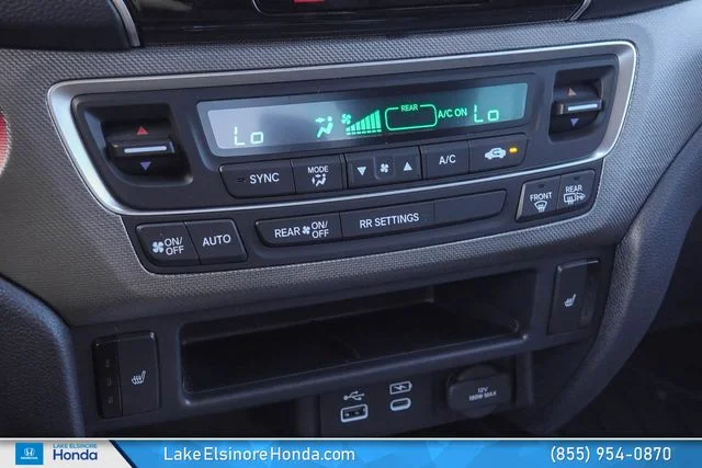 New 2025 Crystal Black Pearl Honda AWD RTL image 23
