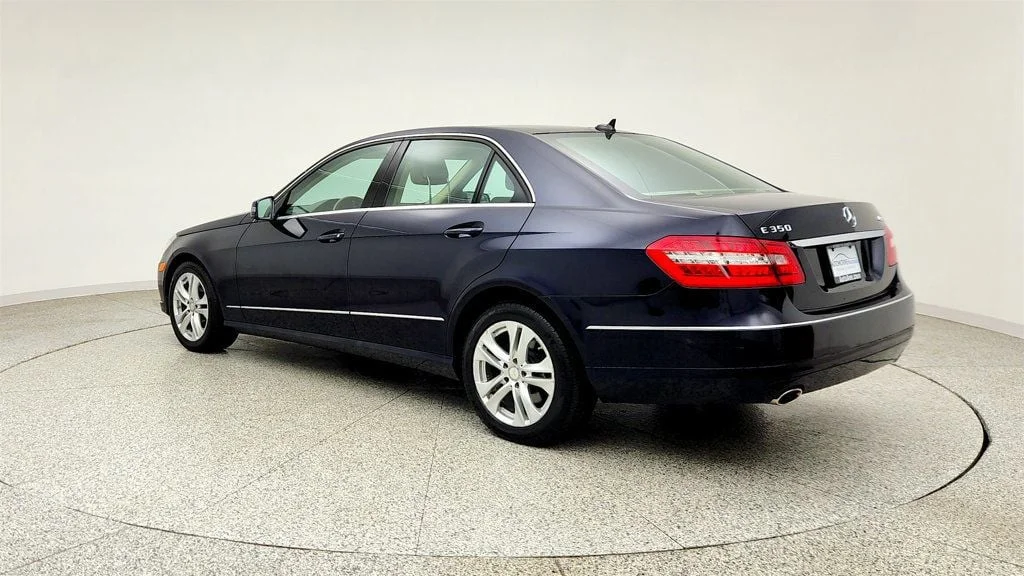 Used 2010 Capri Blue Metallic Mercedes-Benz 4dr Sedan E 350 Luxury 4MATIC® image 7