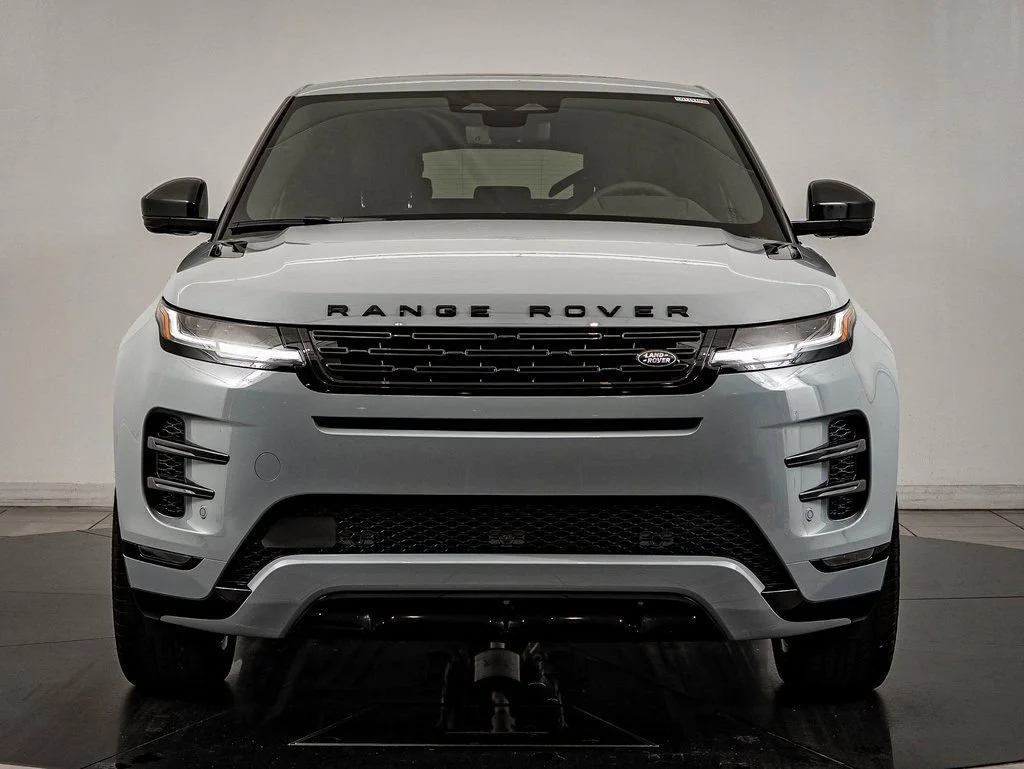 Used 2026 Arroios Grey Metallic Land Rover Dynamic image 2