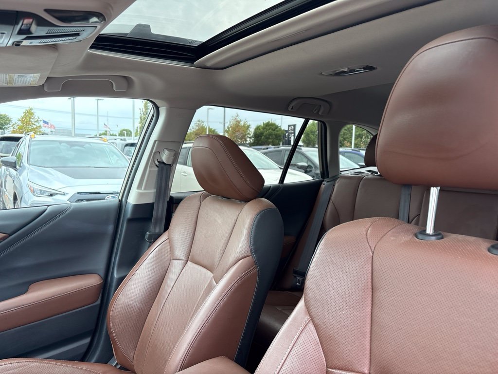 Used 2022 Green Subaru Touring image 5