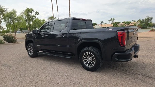 Used 2023 Black GMC Elevation image 5