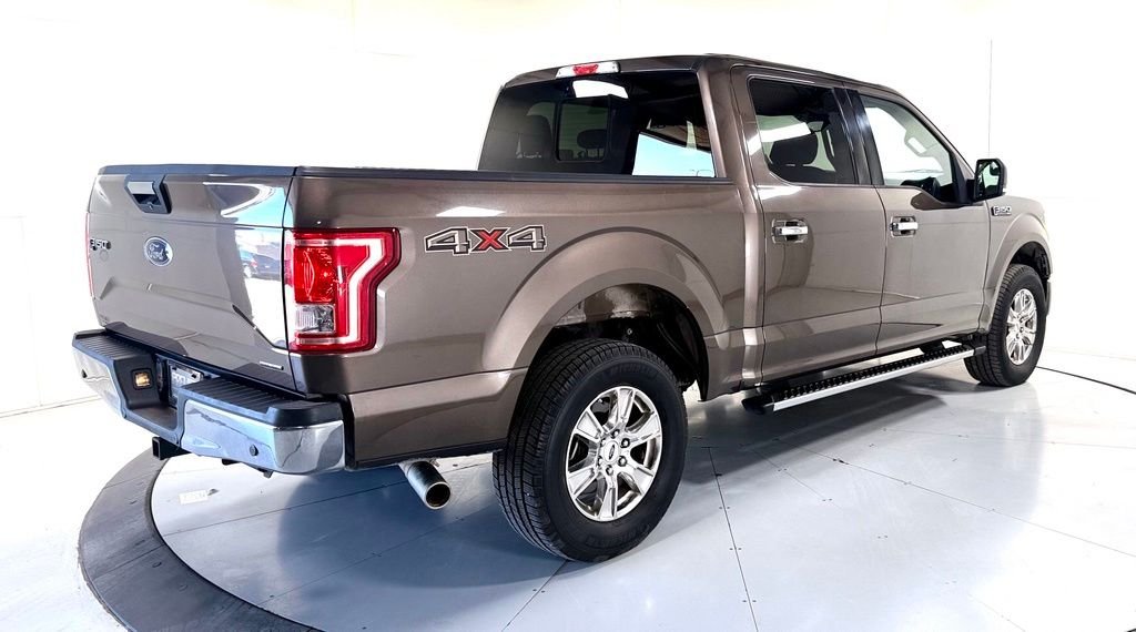 Used 2015  Ford XLT image 4
