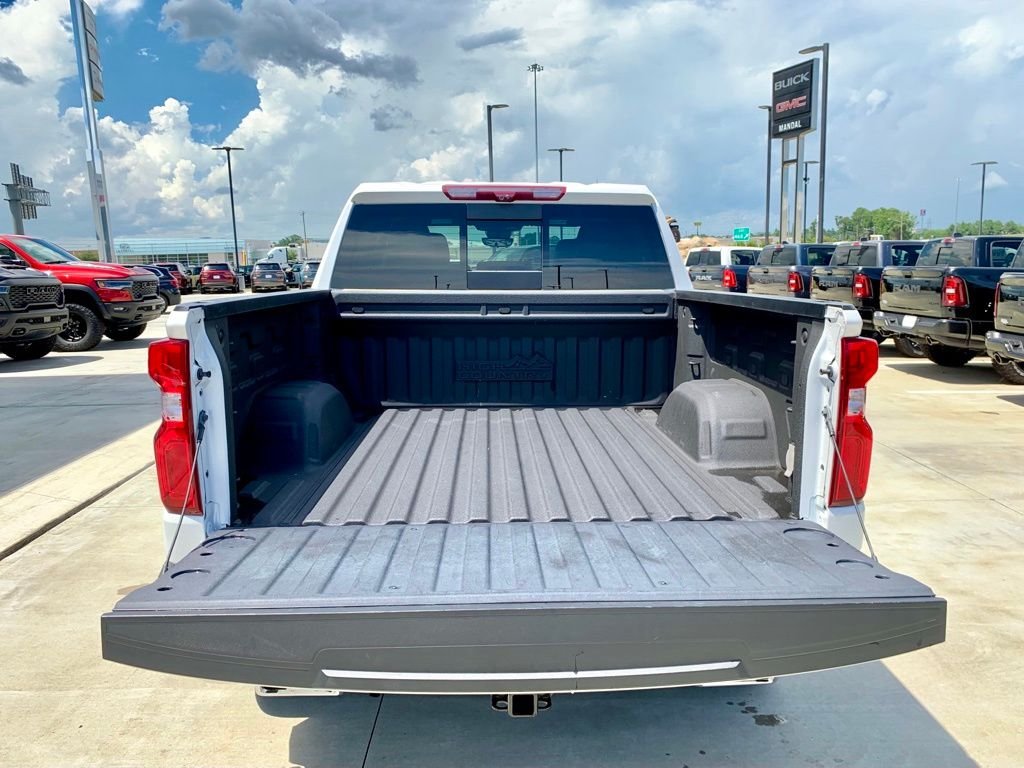Used 2023 Beige Chevrolet High Country image 21