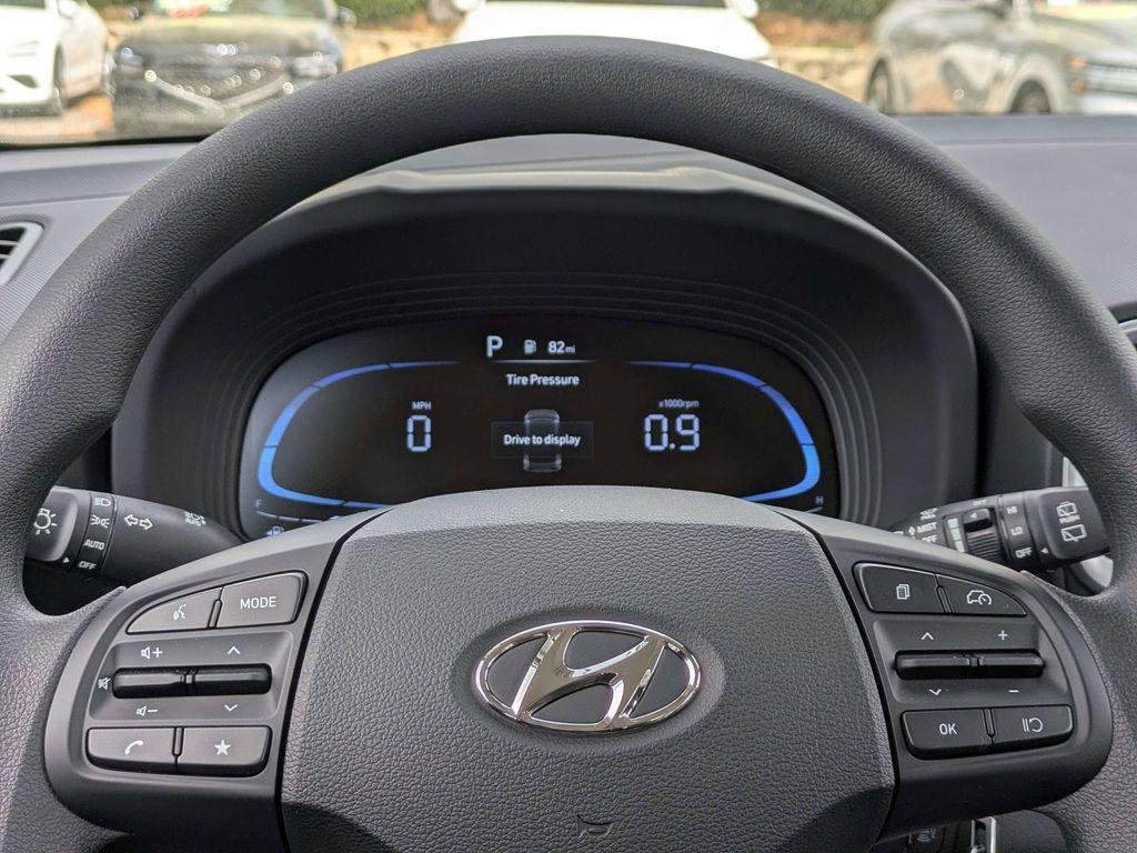New 2026 White Hyundai SE image 26