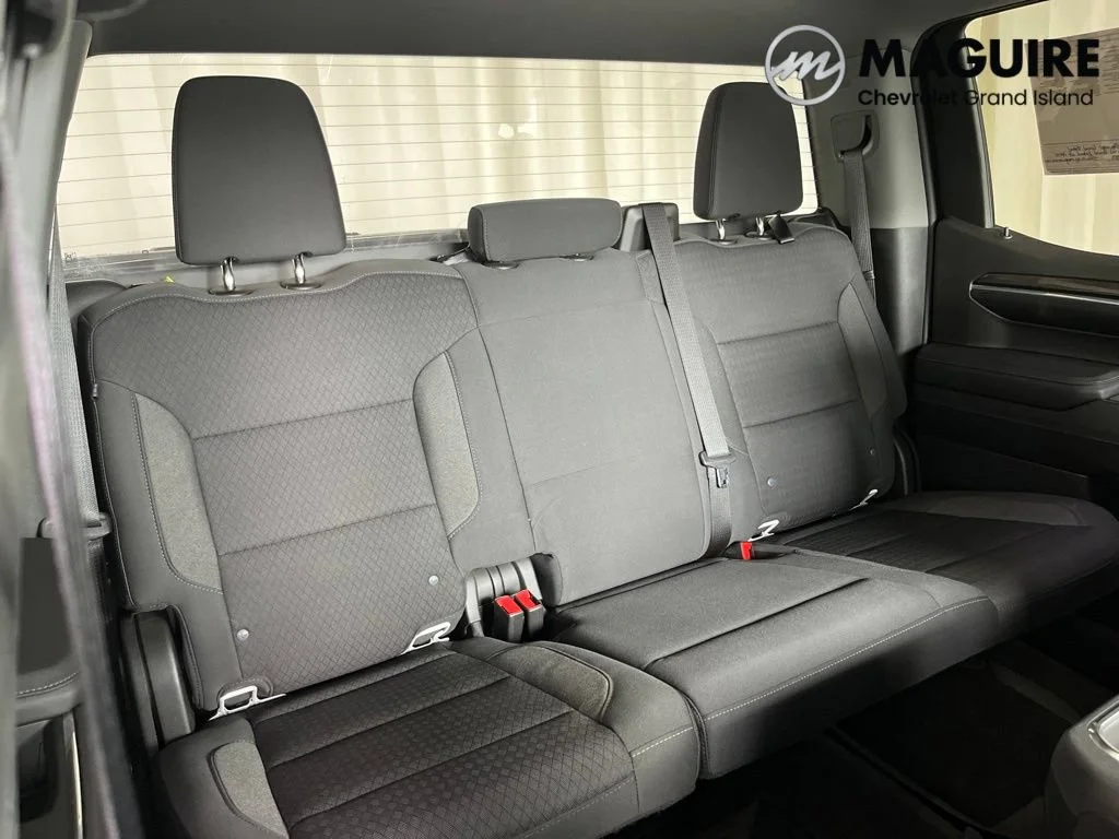 Used 2023 Summit White Chevrolet RST image 30