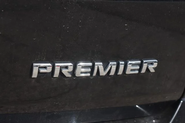 Used 2022 Black Chevrolet Premier image 22